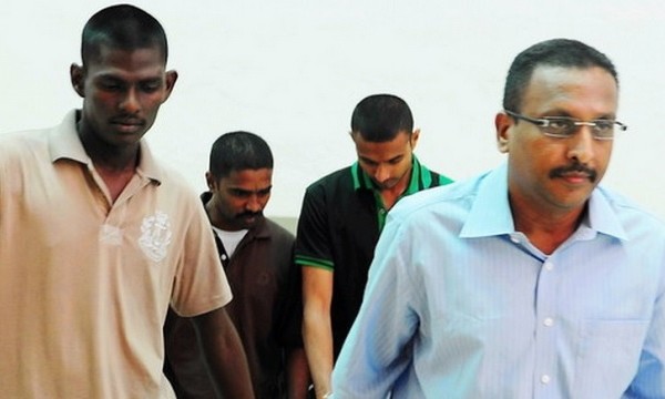 Keempat-empat lelaki itu ialah bekas peguam, N. Pathmanabhan, 45, dan pembantu ladang T. Thilaiyalagan, 23, R.Matan, 24, serta R. Kathavarayan, 35.