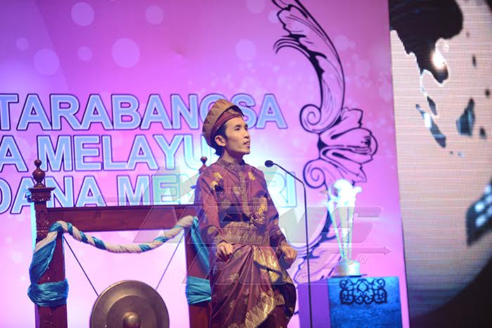 b4217cf5-3dff-4fb6-9af2-e45d1b9753e8