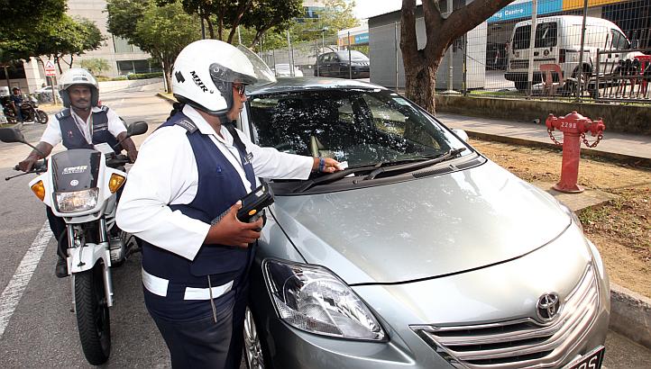 traffic-warden-2