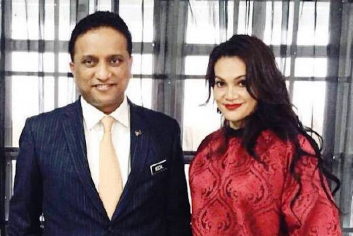 Saya Masih Lagi Bergelar Isteri - Sharifah Norazleenda