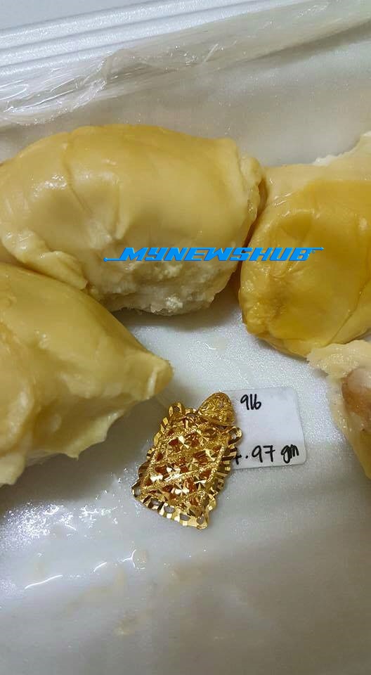 "Happy Anniversary Sayangku, Ini Sahaja Yang Mampu," - Si Suami