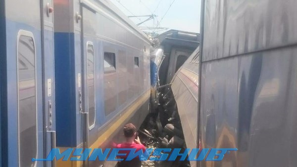 KTM Komuter Bertembung ETS Di Kuala Kubu Bharu