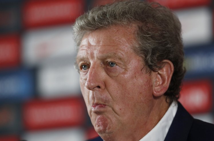 Peminat Iceland Ketawa Terbahak-Bahak Seseorang