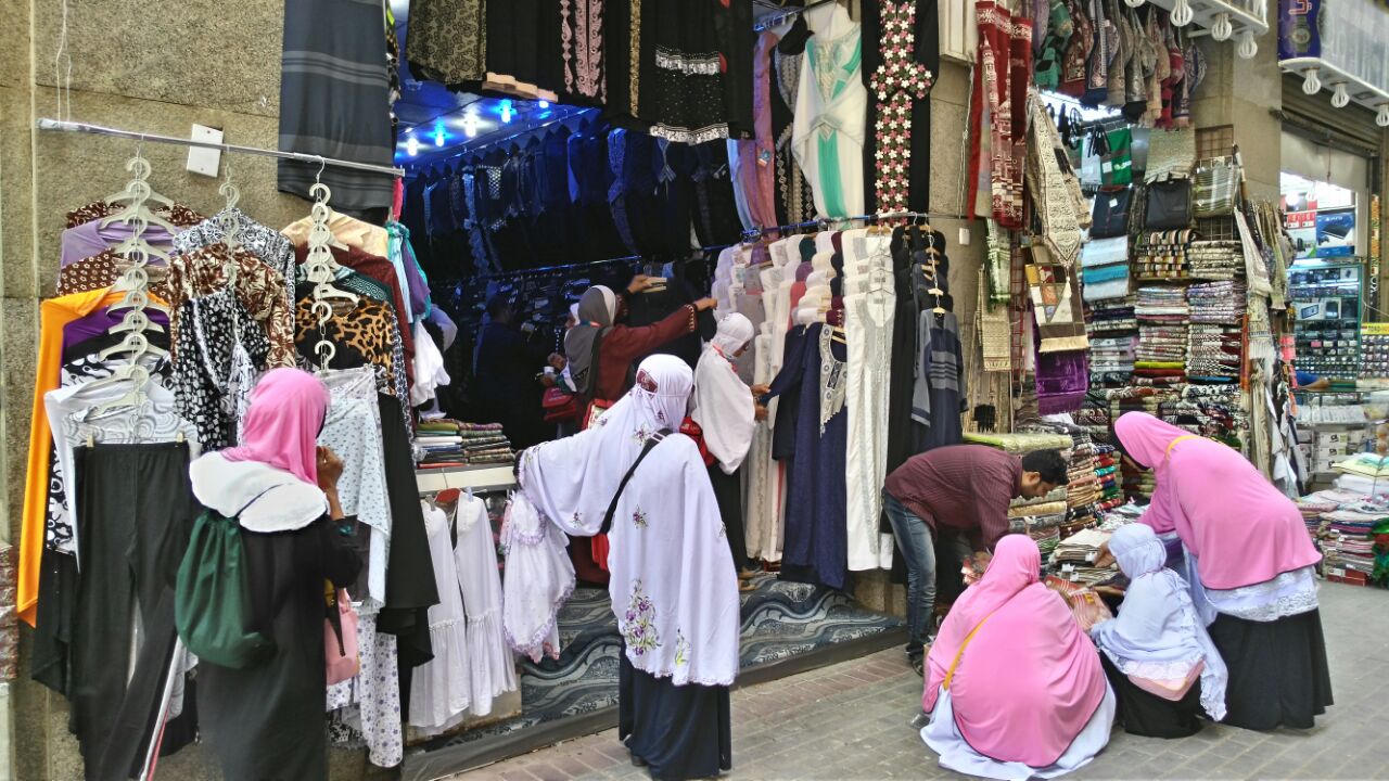 Ziarah Madinah & Makkah via Foto Artistik IG @tvalhijrah114