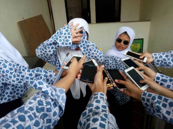Trending: Tangkap Gambar Ala-Ala Ditemu Ramah