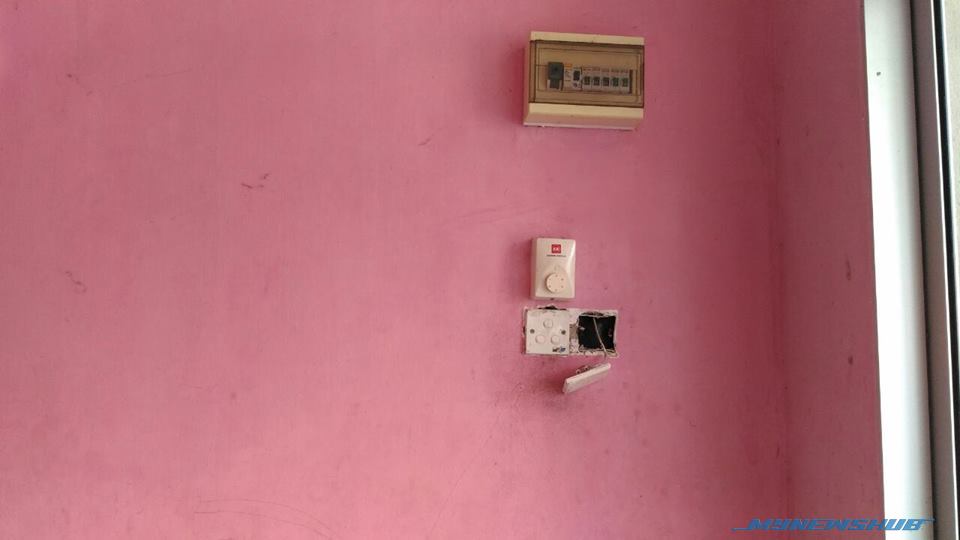 Rumah Ditinggalkan Macam 'Neraka' Oleh Penyewa