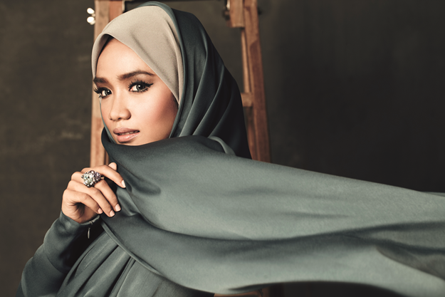 Ummi Nazeera Akui Sedang Berkenalan Seorang Lelaki