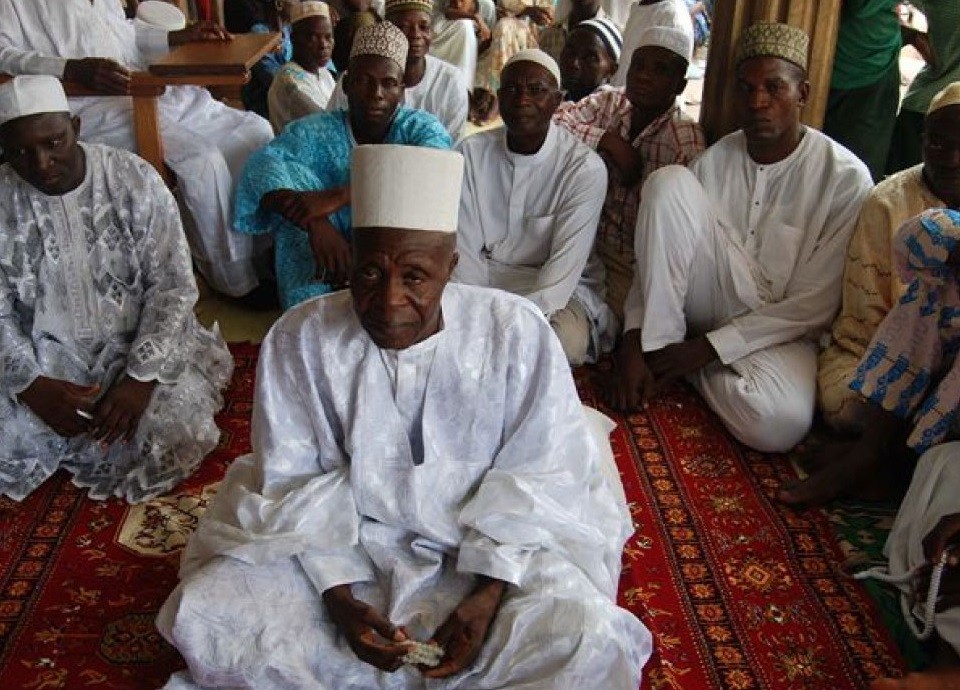 Punya 97 Isteri, Warga Emas 'Degil' Nak Kahwin Lagi