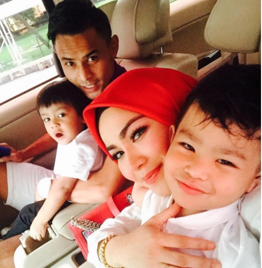 1-mizz-nina-noh-tak-tertekan-disoal-tentang-zuriat-rotikaya