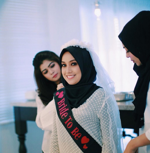 Mia Ahmad Kongsi Gambar Bachelorette Party