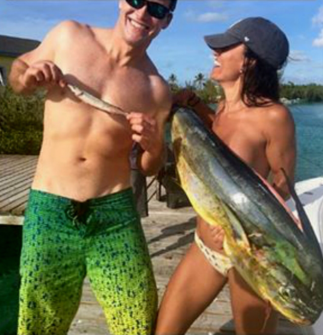 Trend #FishBra Kegilaan Pelik Terbaru Di Instagram