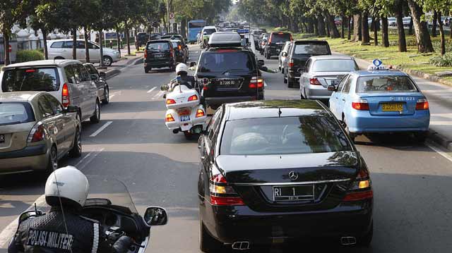 Konvoi Jokowi Tanpa Siren, Tutup Jalan Dan Hasilnya...