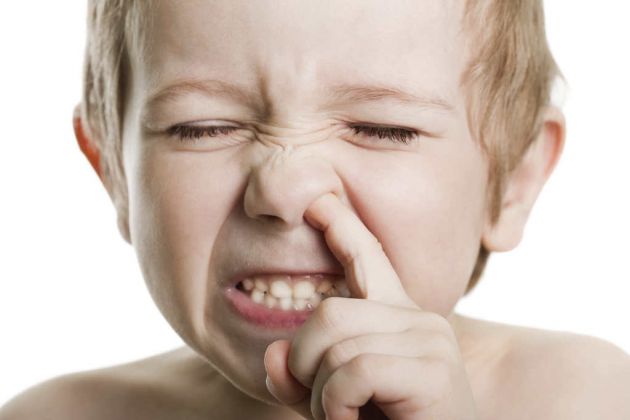 Saintis Syor Makan Tahi Hidung Untuk Kesihatan