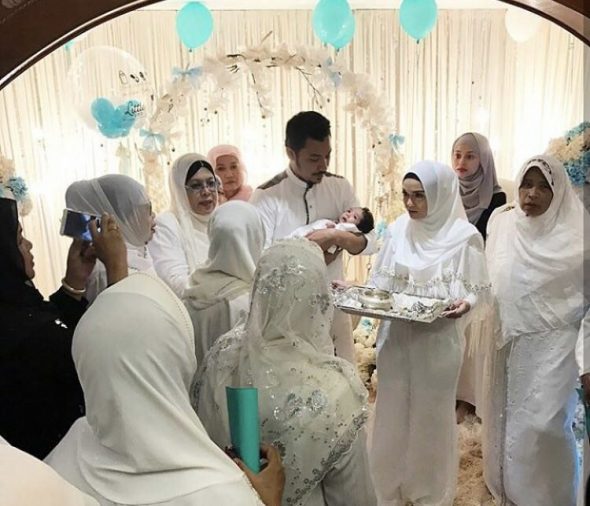 Suasana Aqiqah Anak Syamsul Yusof, Puteri Sarah