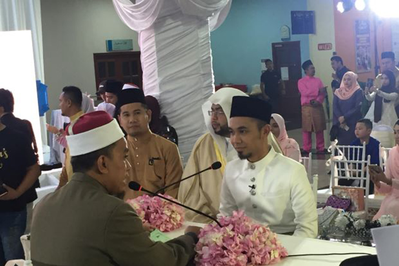 Hafiz Hamidun Sah Suami Pengasas Kosmetik Joy Revfa