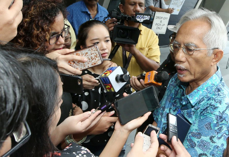 Dedah Bajet Agong Polis Buka Siasatan Ke Atas Kadir Dedah Bajet Agong Polis Buka Siasatan Ke Atas Kadir