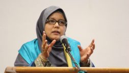 Prof. Rafidah Sedih Dengan Pengumuman Maszlee