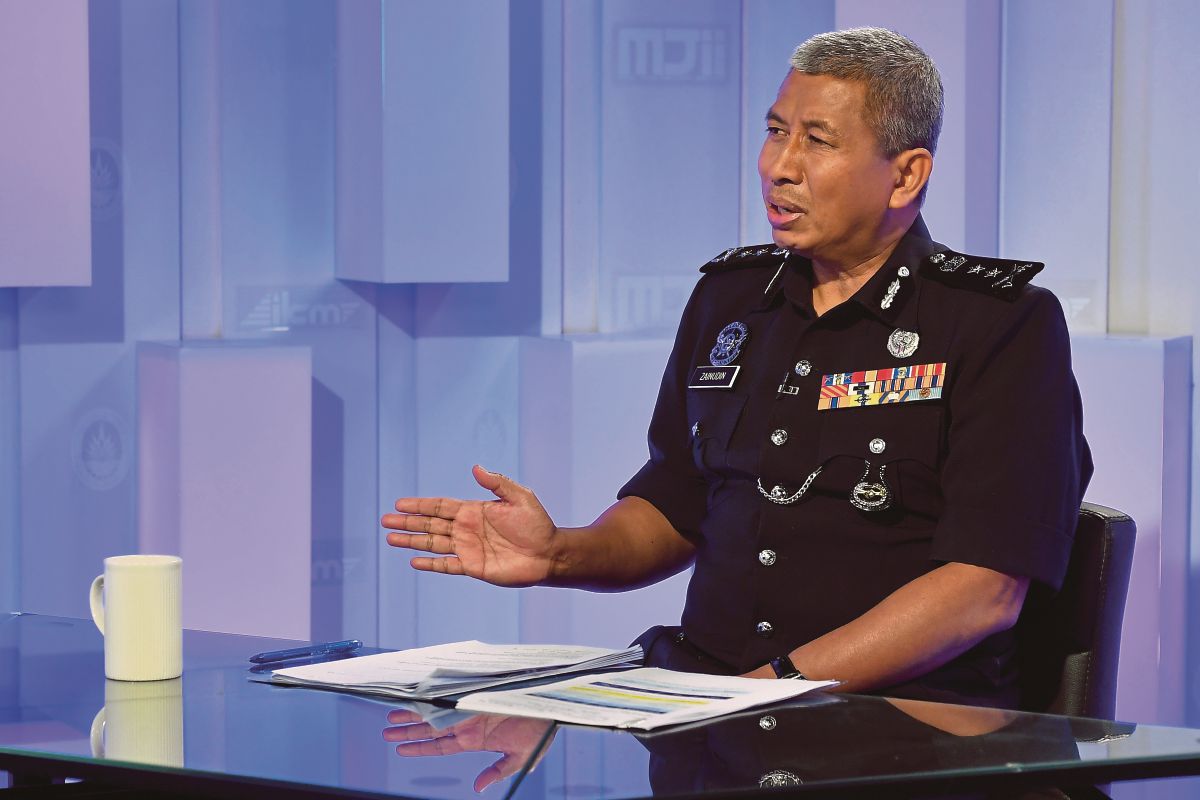 Hasilkan Dadah Daripada Cendawan Pada Najis Lembu Mynewshub
