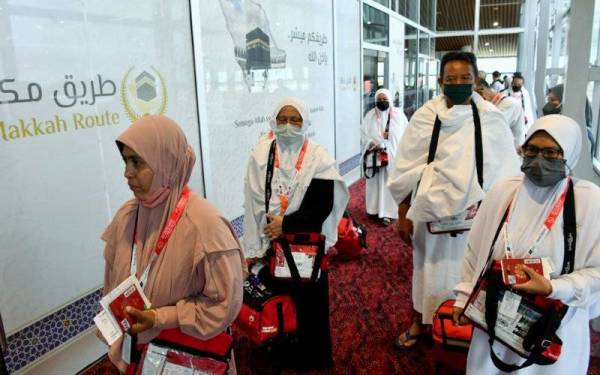 Jemaah Haji Malaysia Mula Bergerak Ke Arafah