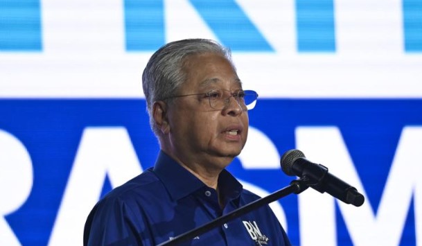 PM Lancar Skim Ansuran Insurans Kenderaan Tanpa Riba