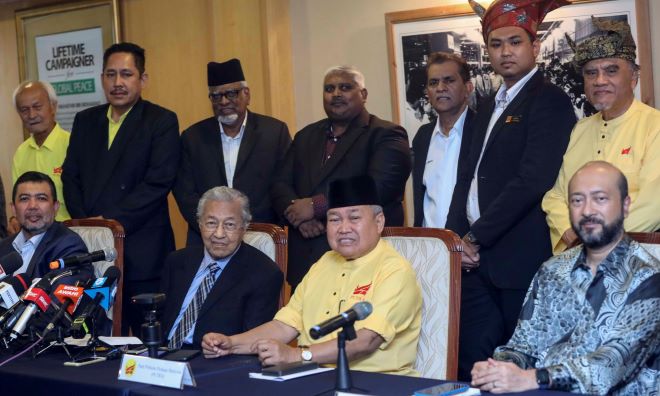 Gerakan Tanah Air Melayu Islam Untuk Lawan UMNO, Bukan DAP?