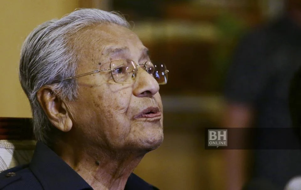 Tun M Dakwa Kerajaan Lemah Punca Politik Malaysia Tak Stabil