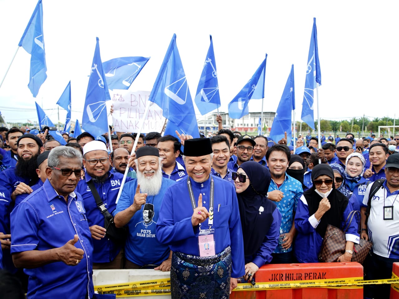 PRU15: Ahmad Zahid Dicabar Tiga Calon Buat Pertama Kali