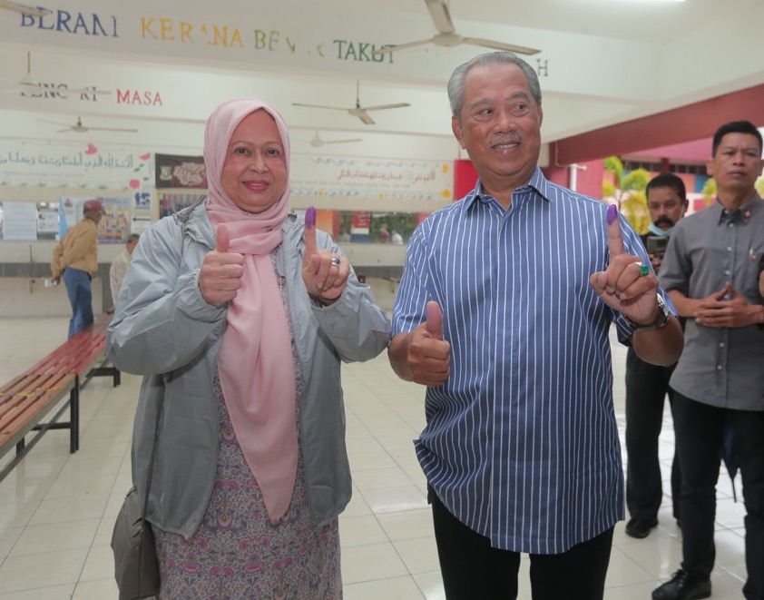 PRU15: [RASMI] Muhyiddin Menang Besar Di Parlimen Pagoh