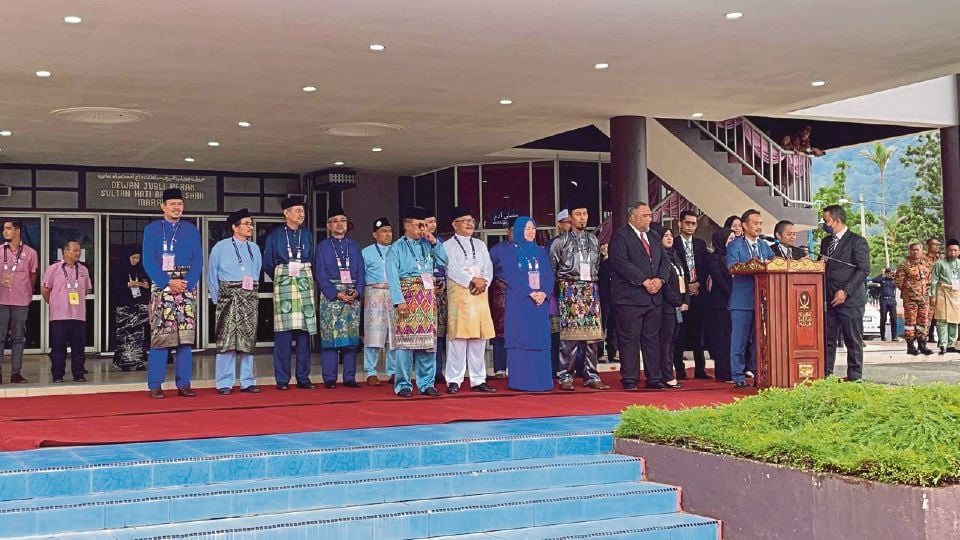 PRU15: Shahaniza Lawan Bekas Timbalan Menteri, Saingan Empat Penjuru Di Maran