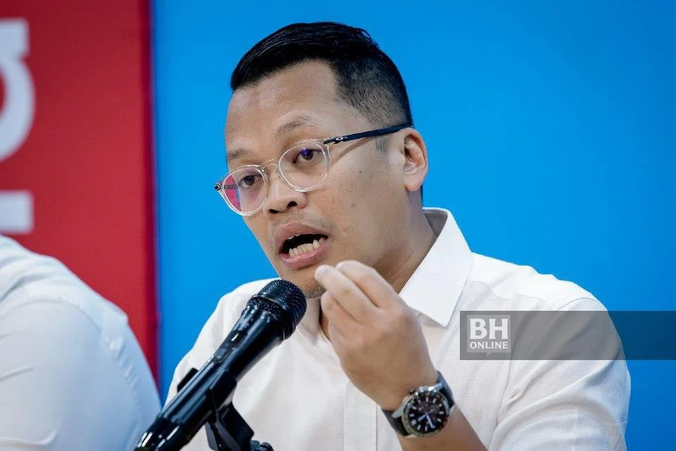 PH Tak Tawar Pendidikan Percuma Kerana Keadaan Kewangan Negara – Nik Nazmi