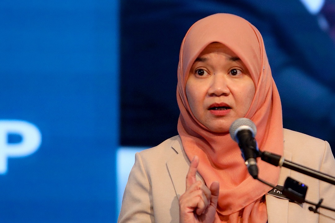 KPM Mahu Kurangkan Birokrasi Guru, Murid Dan Kementerian