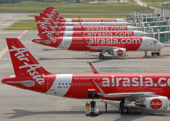 Isu Data Penumpang Bocor: Pejabat AirAsia Diserbu