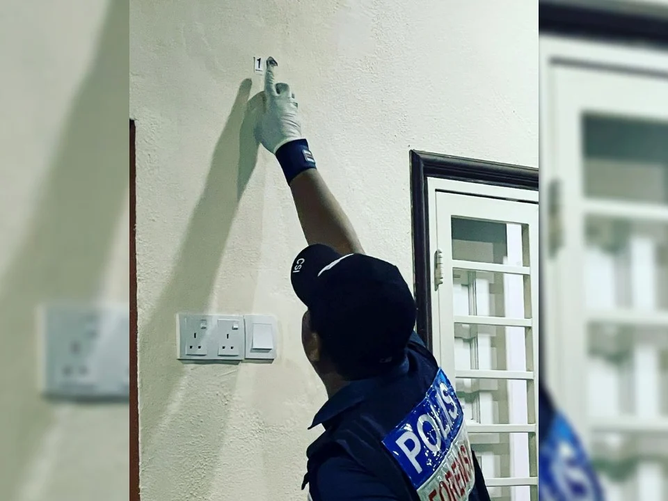 Penyampai Radio Terkejut Rumah Ditembak Awal Pagi Tadi