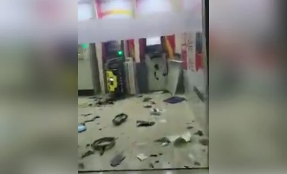 3 Suspek Letupkan Dua Mesin ATM, Larikan RM349,000