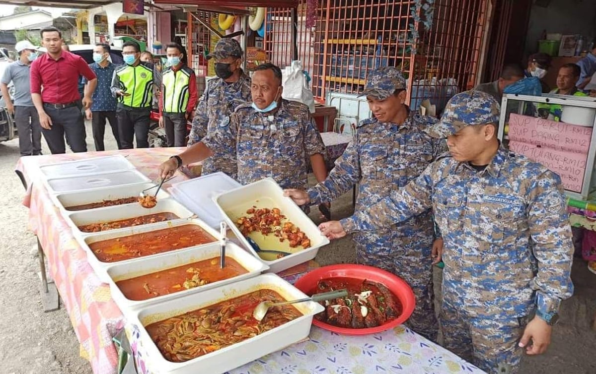 Dua Wanita Jual Makanan Kepada Orang Tak Puasa Ditahan