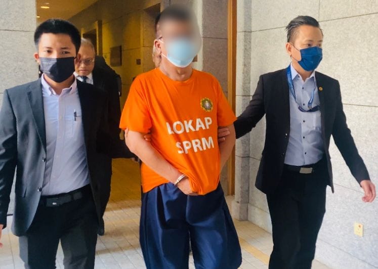 Blogger Direman Bantu Siasatan Rasuah Projek Bernilai RM41 Juta