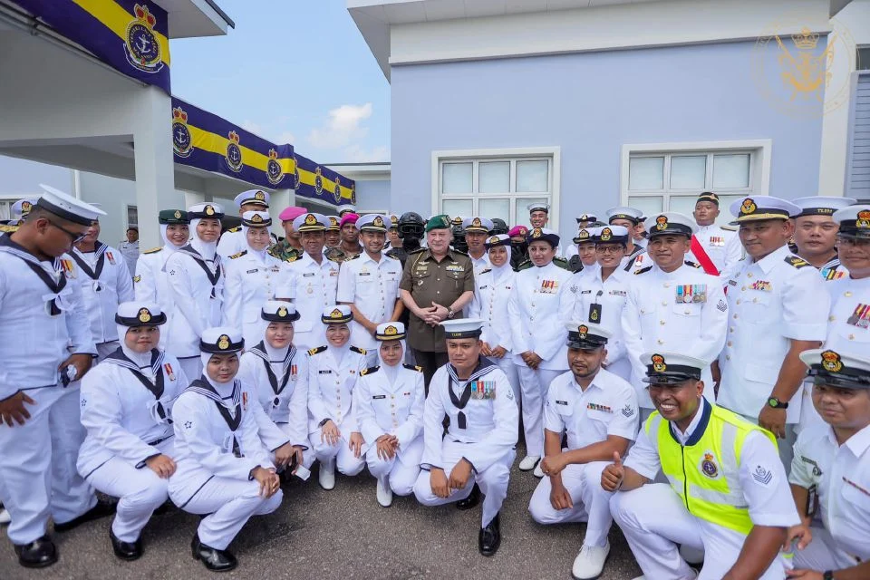 Sultan Johor Berkenan Sempurna Perasmian, Penamaan Pangkalan TLDM Johor Bahru