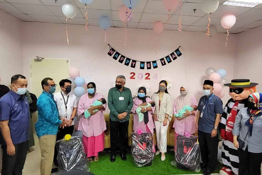 12 Bayi Tahun Baharu Lahir Di HTA