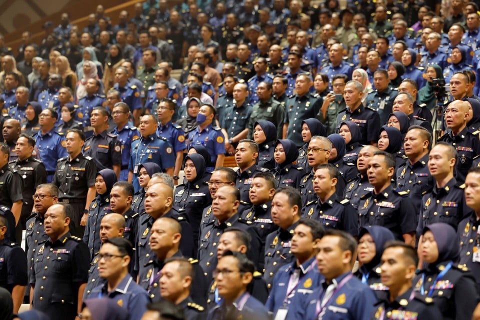 2 NGO Gagal Cabar Penyahwartaan Bukit Cherakah