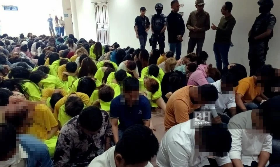 Walau Di Bilik Rahsia, 117 Pelacur Dan GRO Ditahan Imigresen Di Pusat Hiburan Ipoh