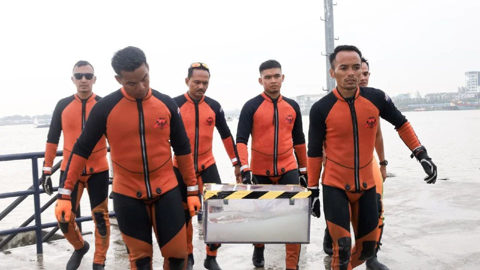 Lelaki Maut Terjatuh Di Dalam Mesin Bancuhan Simen, Kepala Terputus