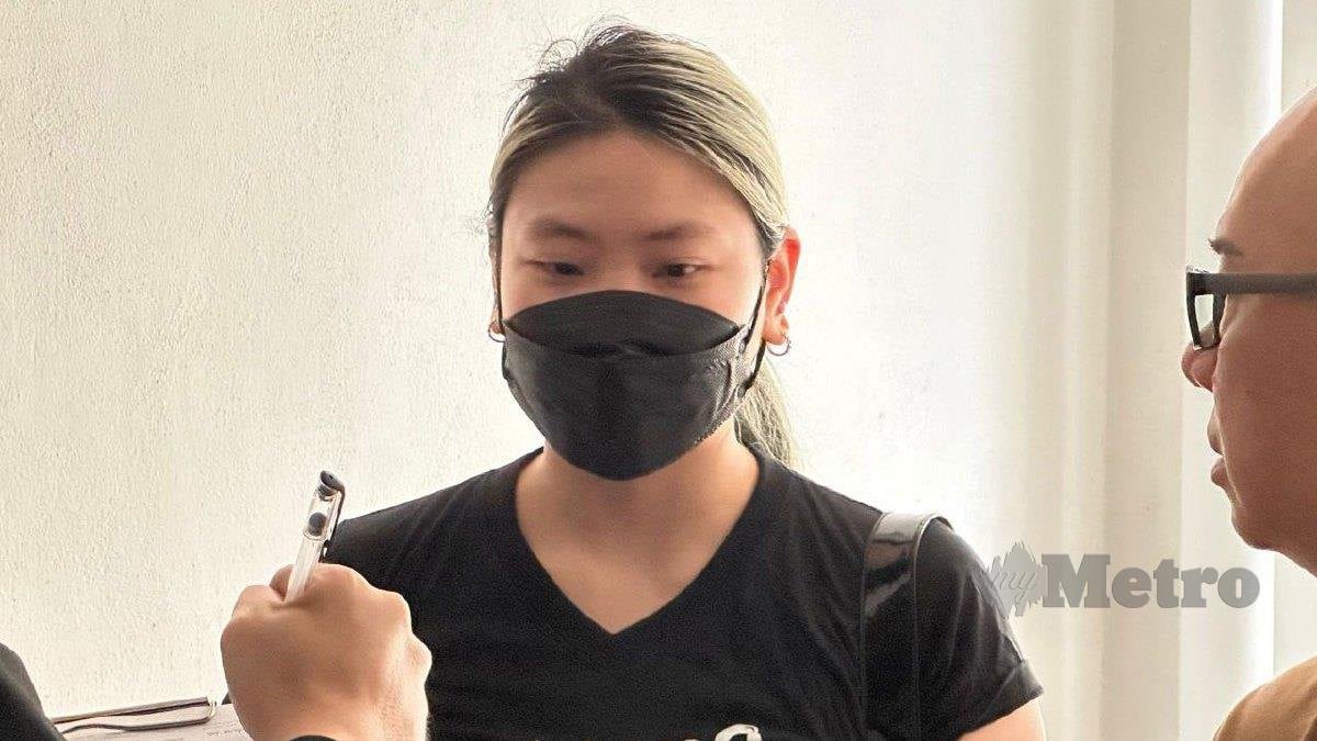 Peniaga Wanita Mengaku Salah Miliki 102 Peralatan Mainan Seks