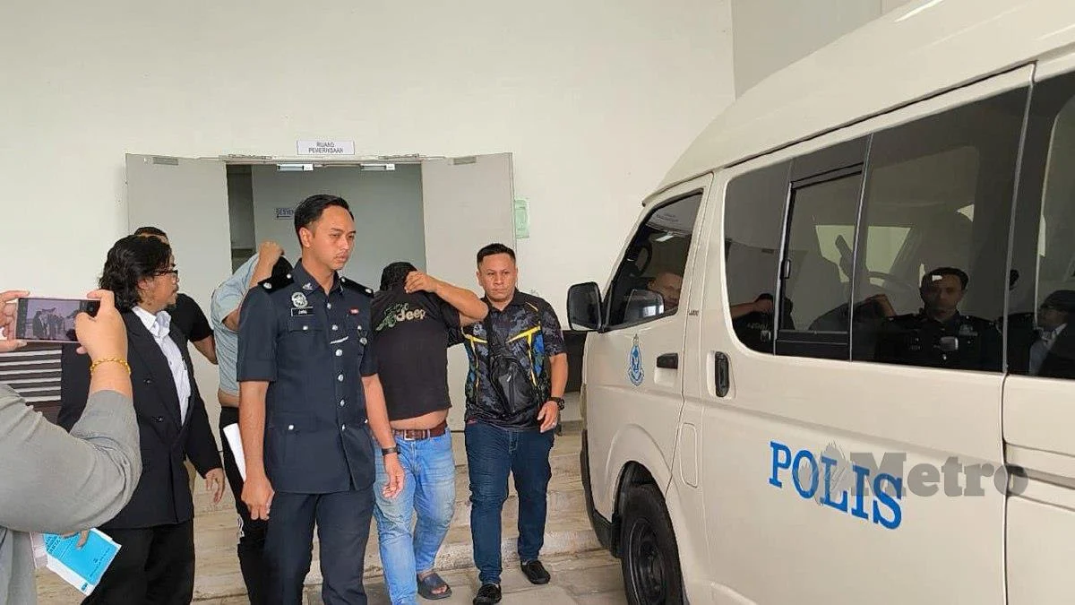 Dua Polis Trafik Perlis Ditahan, Peras Ugut, Pukul Warga Asing