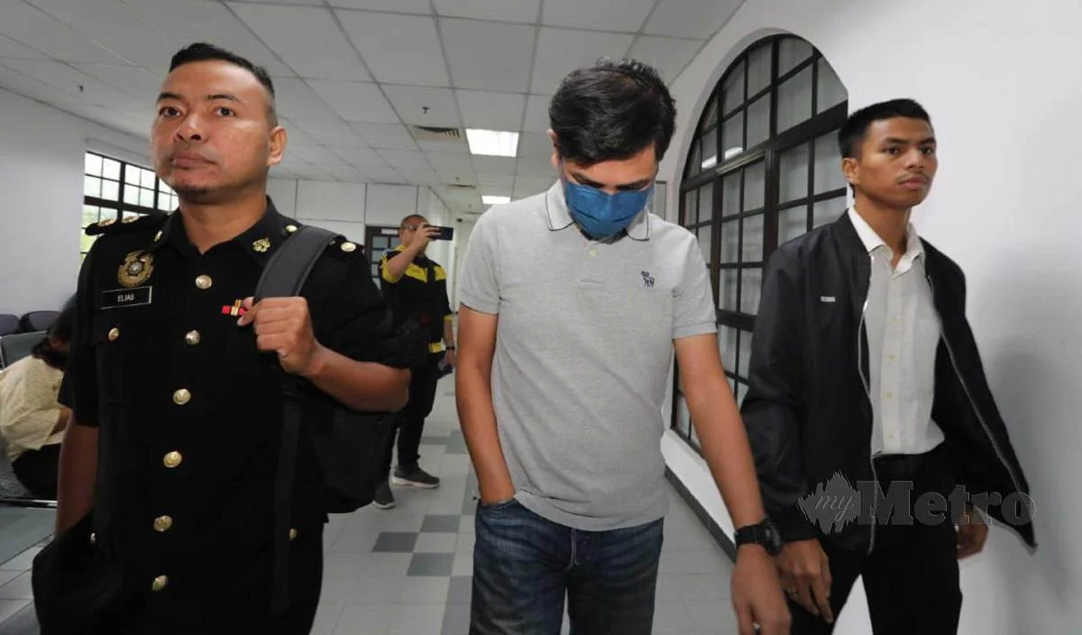 Laskar Kanan APMM Didakwa Terima Wang Tunai RM10,700