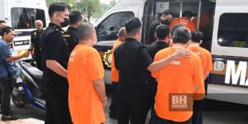 Datuk Antara 18 Direman 6 Hari Bantu Siasatan Sogok Penguatkuasa Kes Lupus E-waste