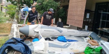 Berulang-Alik Lebih 30 Kali Selamatkan Murid Terkandas Akibat Banjir