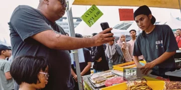 Johor Beri Insentif TNG EWallet RM20 Galak Transaksi Tanpa Tunai Di Bazar Ramadan