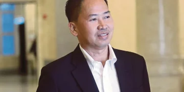 Peter Anthony, Bekas Menteri Sabah Masuk Penjara Mulai Hari Ini