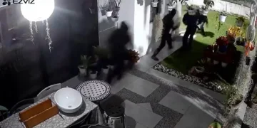 Rakaman CCTV Penjenayah Pecah Masuk Kediaman Sebelum Ditembak Mati Tular