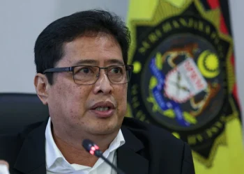 SPRM Tak ‘Pilih Bulu’, Wartawan Atau Ahli Politik Tiada Pengecualian – Azam Baki
